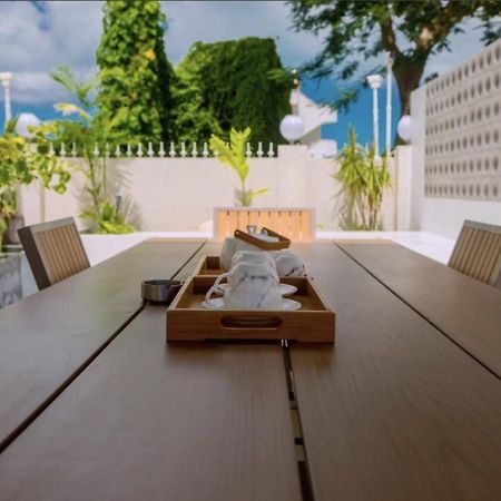 Discovery Saipan Hotel Garapan Kültér fotó